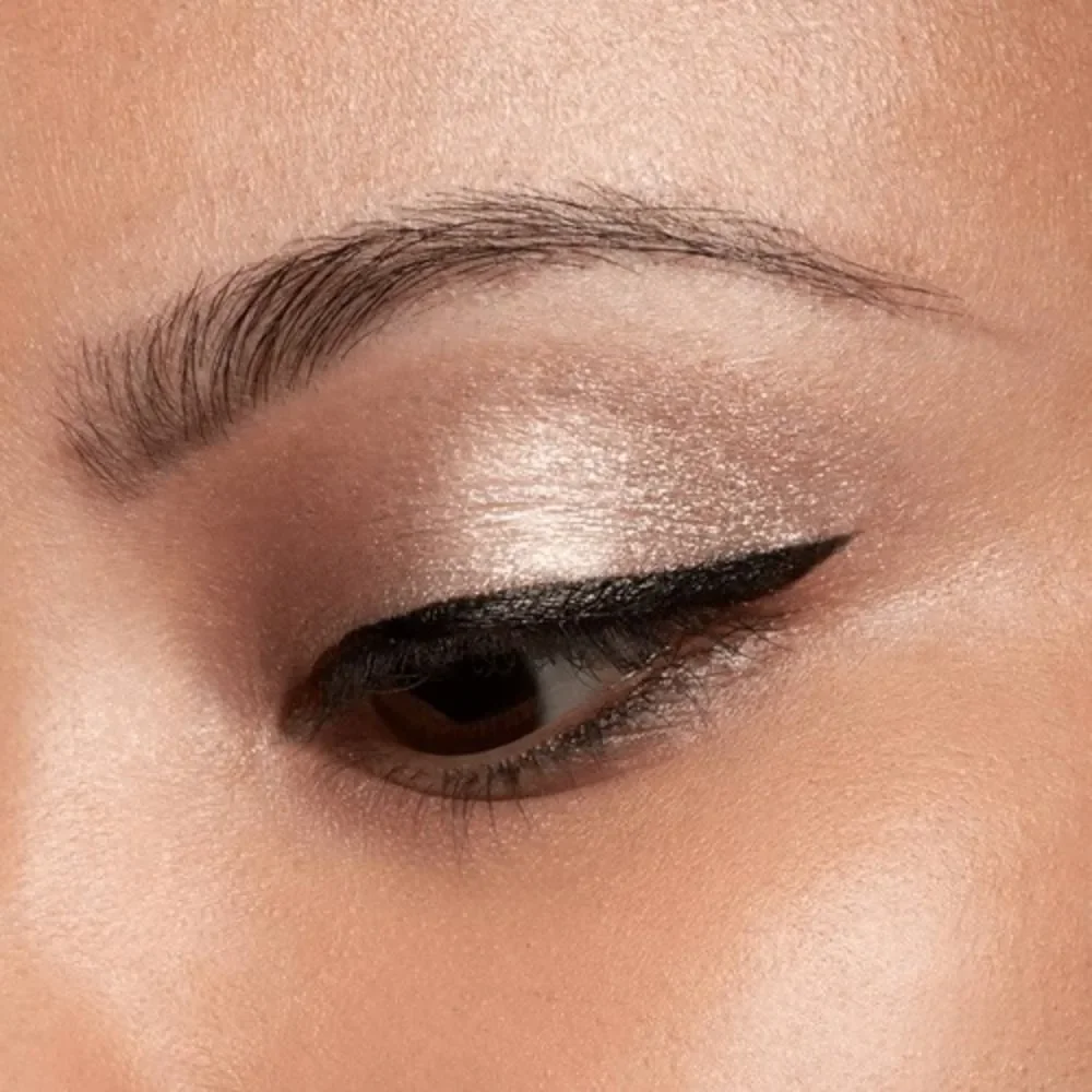 Stila Shimmer and Glow Liquid Eyeshadow in Grace